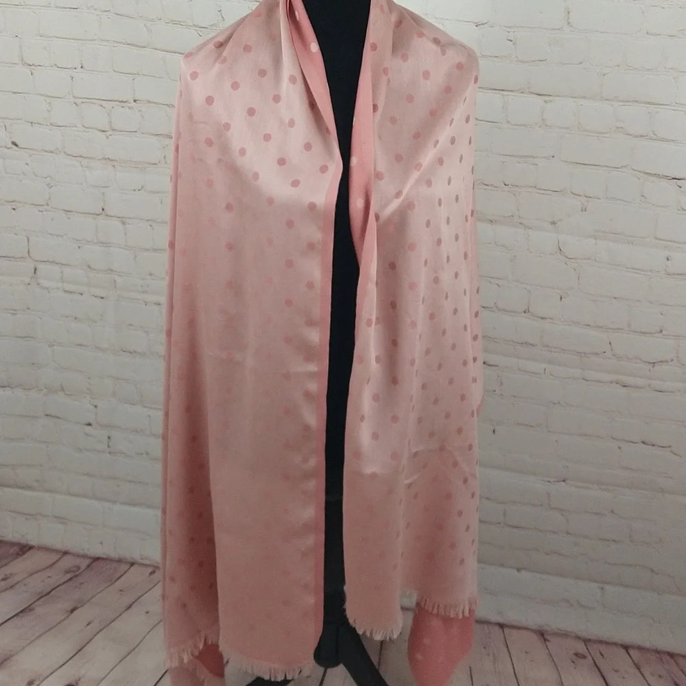 NWOT Pink Polkadot Pashmina